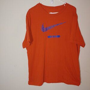 The Nike Tee Sportswear 1972 Swoosh Graphic Tee Size XL